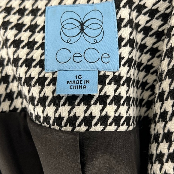 CeCe Houndstooth Double-Breasted Blazer. Size 16. - Picture 6 of 7